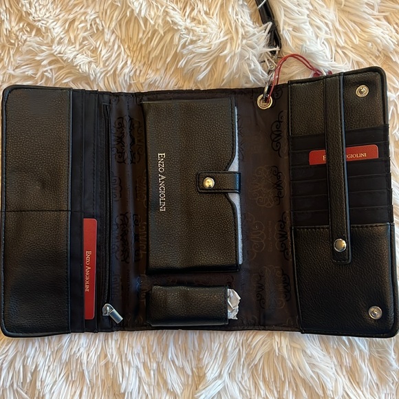 Enzo Angiolini wallet/wristlet - Picture 4 of 8